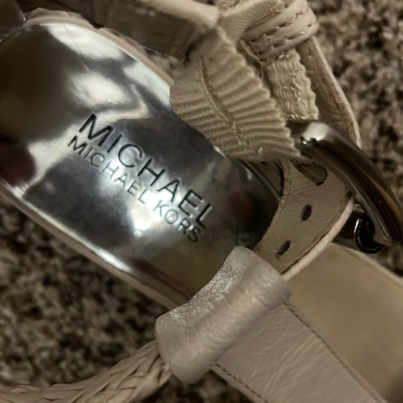 MICHAEL KORS Juniper t-strap woven leather heels - Picture 8 of 10